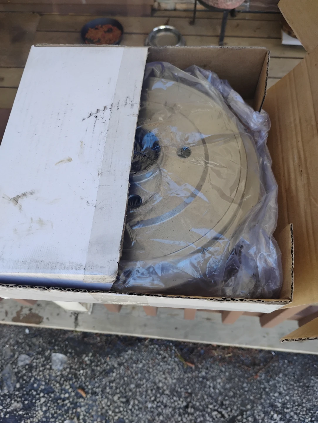 2013 Nissan Versa rear brake drums