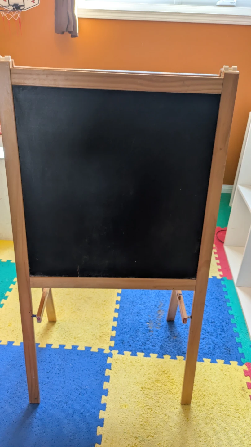 IKEA Easel Blackboard/Whiteboard