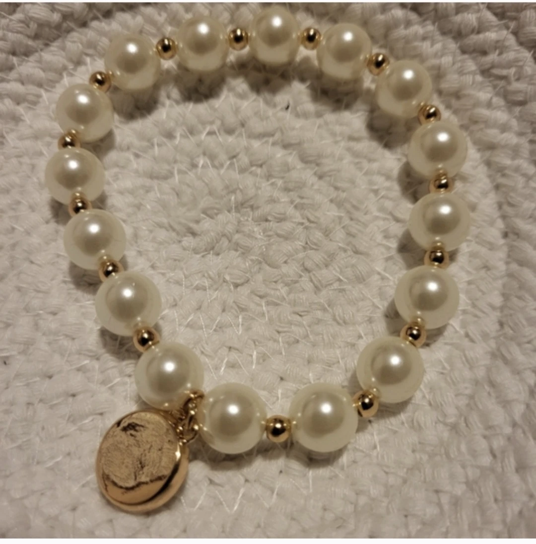 Pretty Pearly Zodiac Pearl Stretch Bracelet- Aries - photo 4