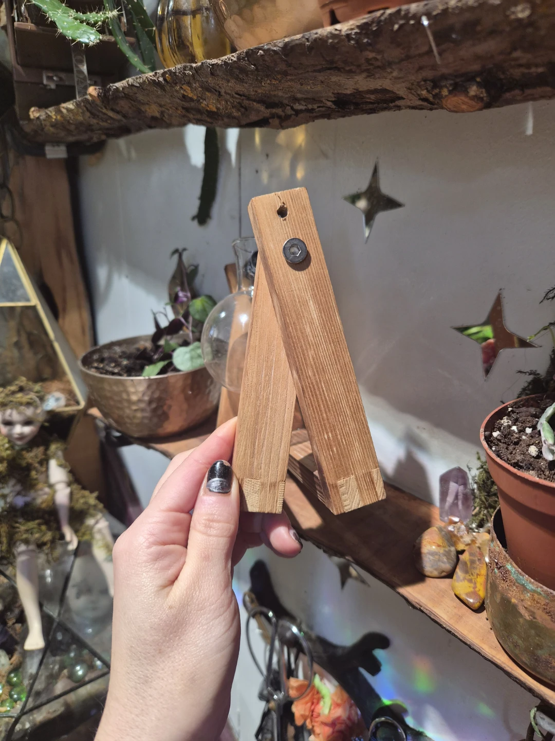 Wooden Propagator Stand with Glass Bulb Vase - photo 2
