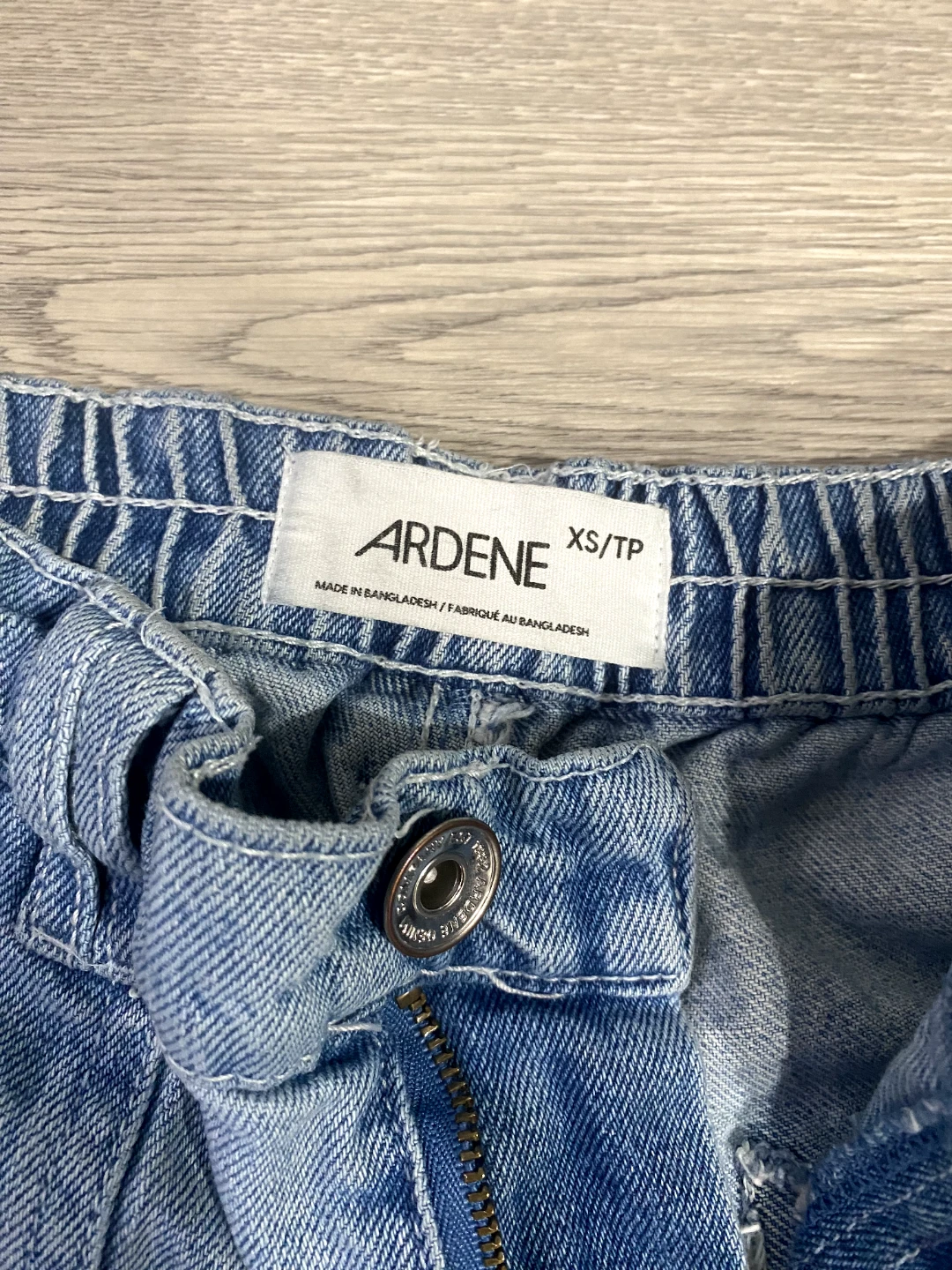 Ardene Women's XS Light Wash Denim Cargo Pants - photo 2