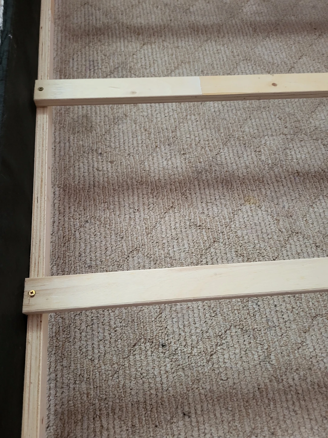 Twin bedframe - photo 5