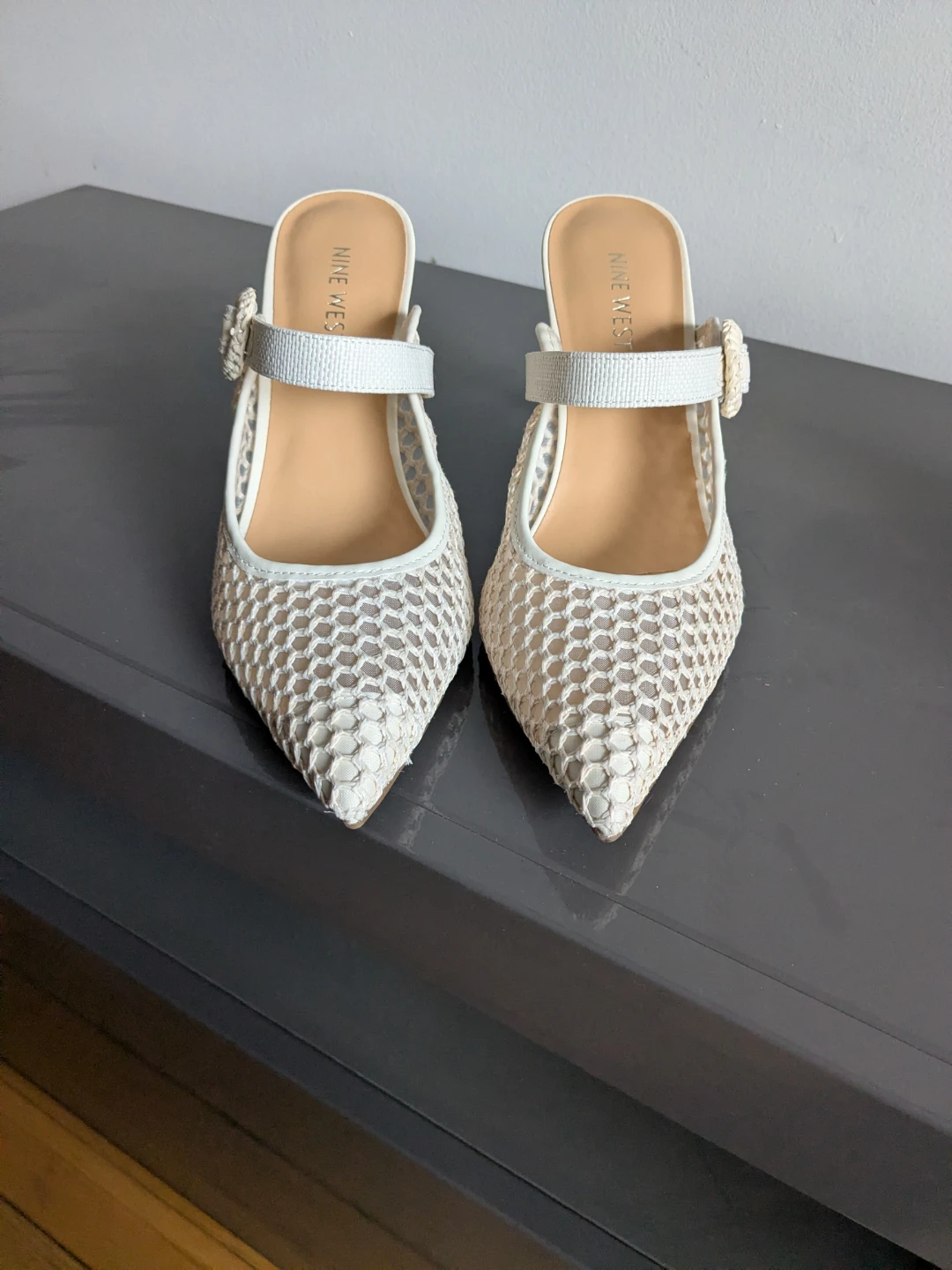 NWT Nine West Ivory Mesh Pointed Stilettos - photo 2