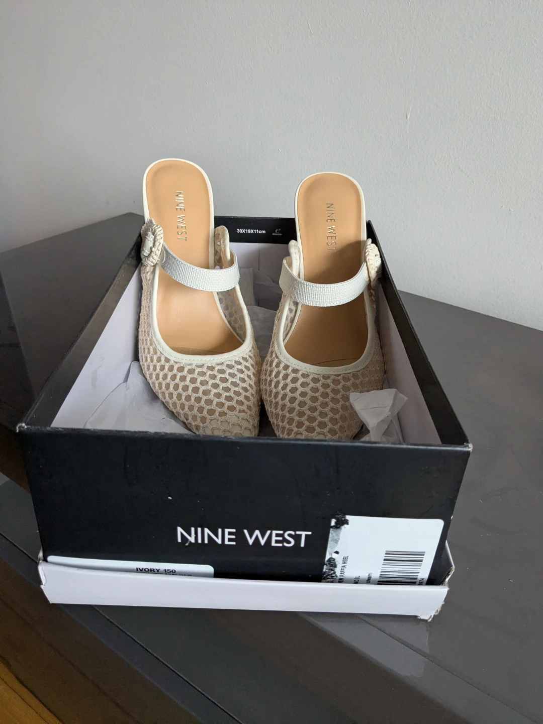 NWT Nine West Ivory Mesh Pointed Stilettos - photo 4