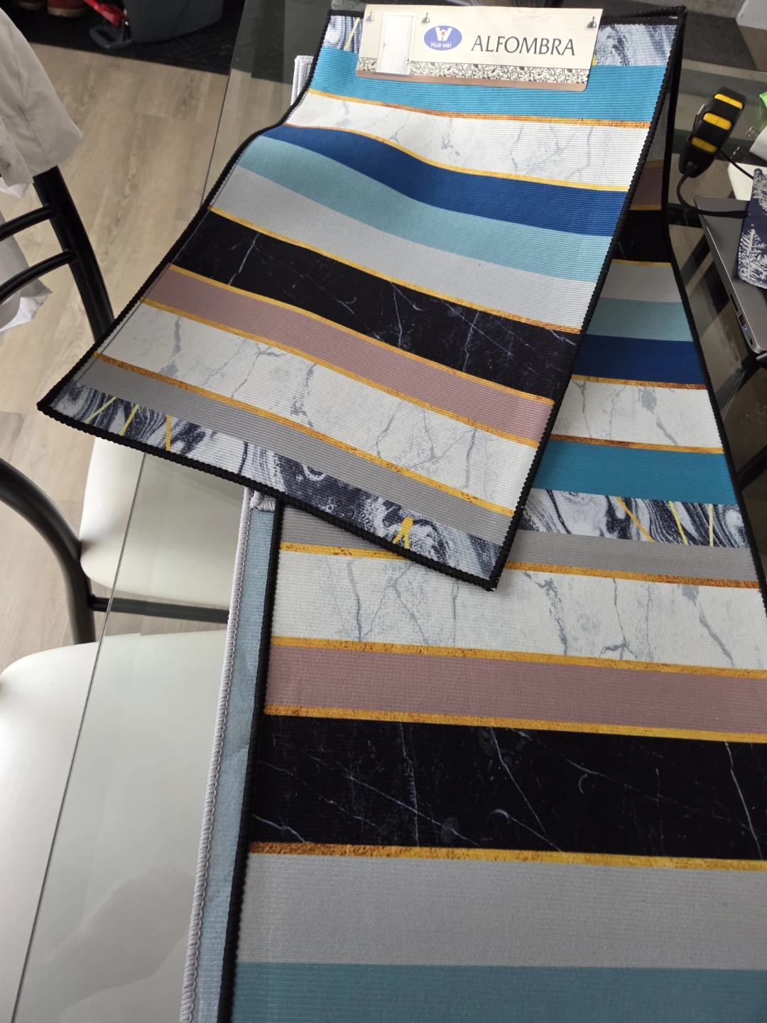 ALFOMBRA Striped and Cat Runner Rugs - photo 3