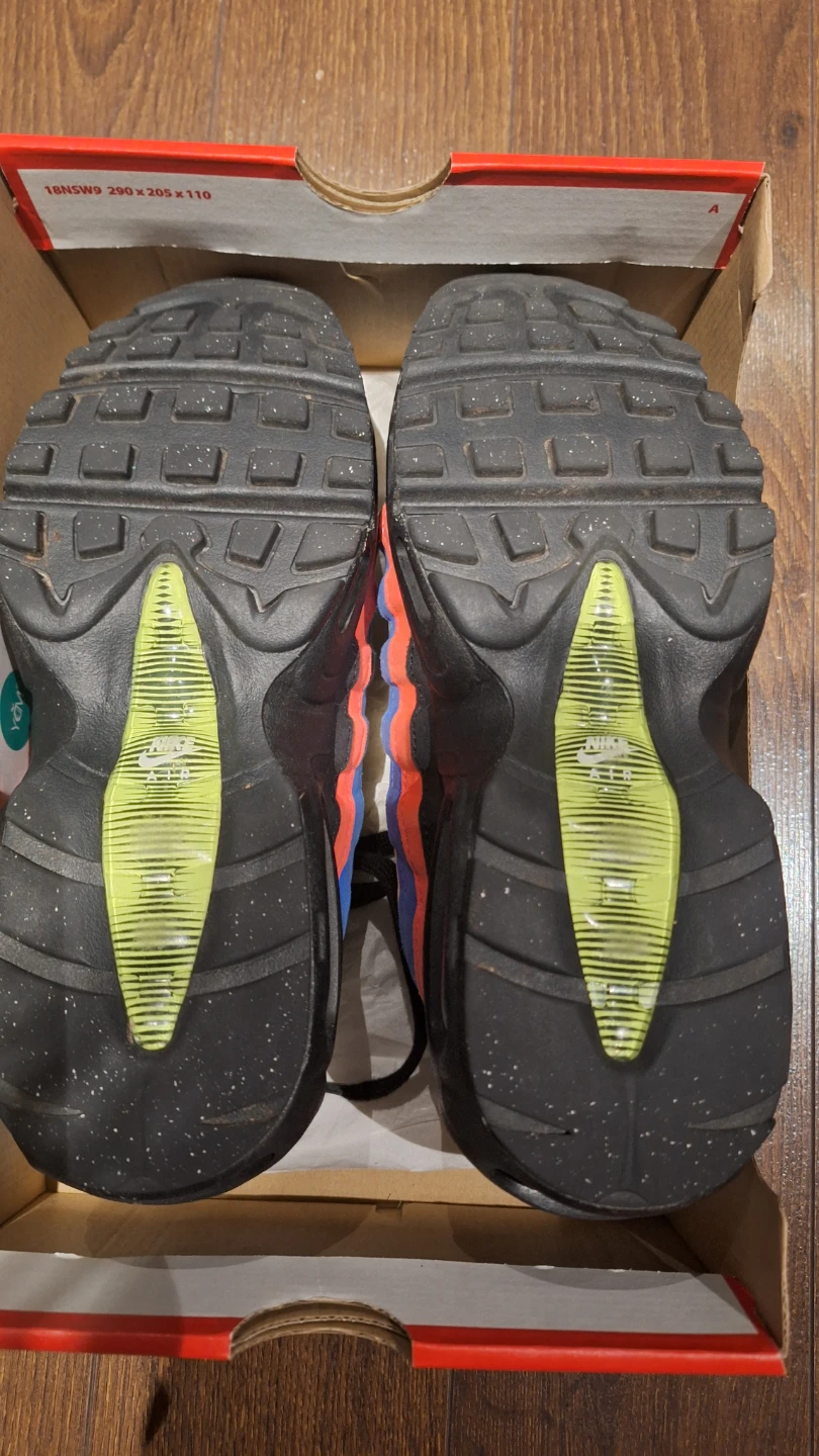 Size 6Y Nike Air Max 95 GS - photo 3