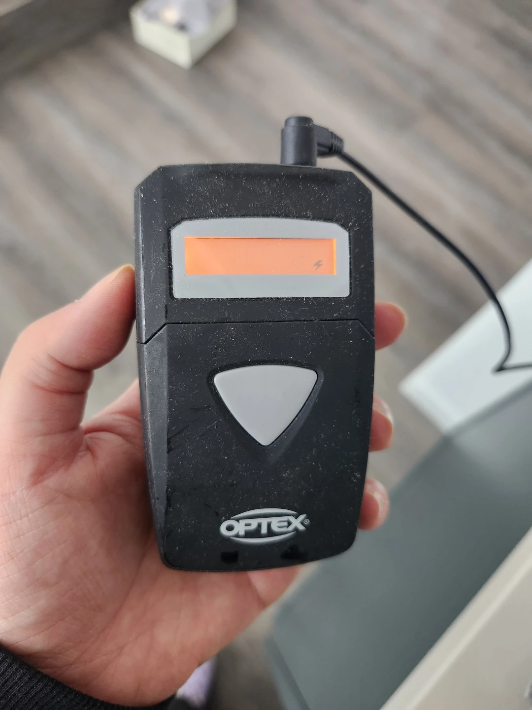 Optex Universal Battery Charger