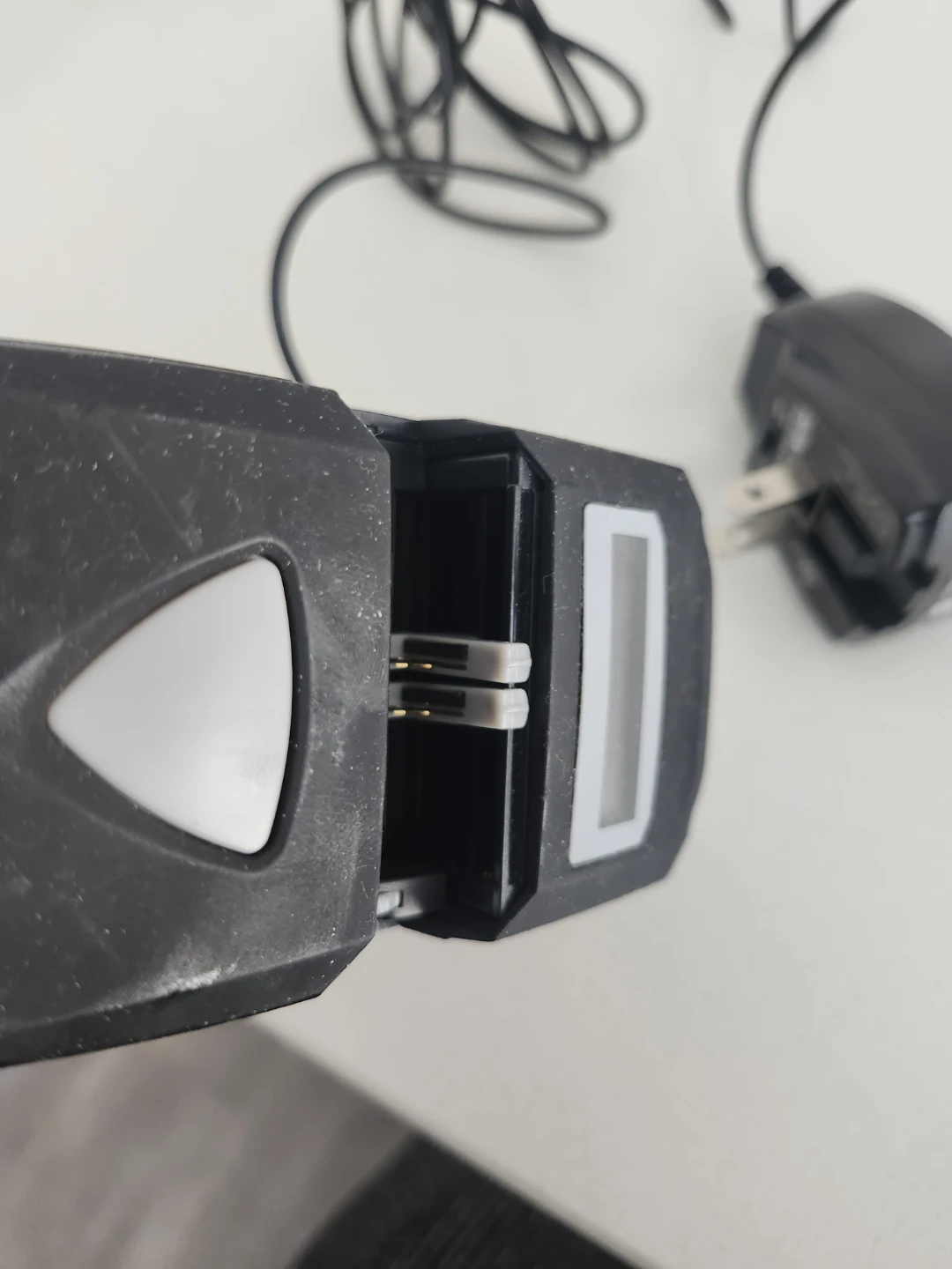 Optex Universal Battery Charger - photo 5
