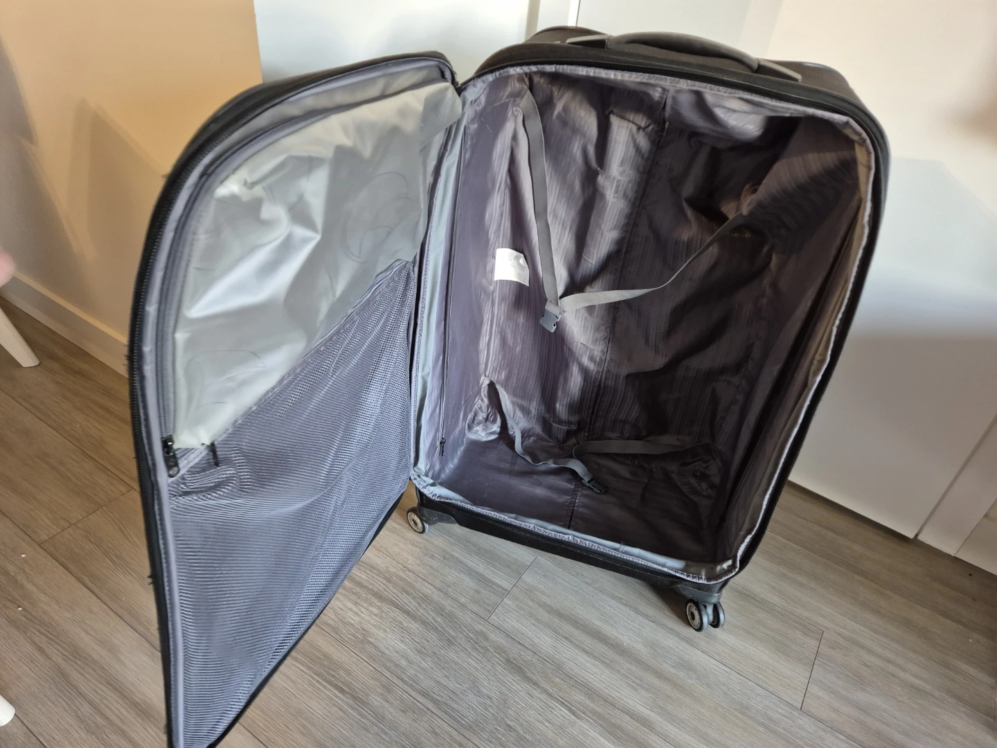 Samsonite Black Softside Spinner Luggage - photo 3