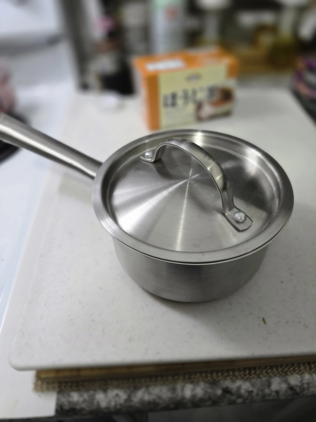 18/10 Stainless Steel Saucepan with Lid
