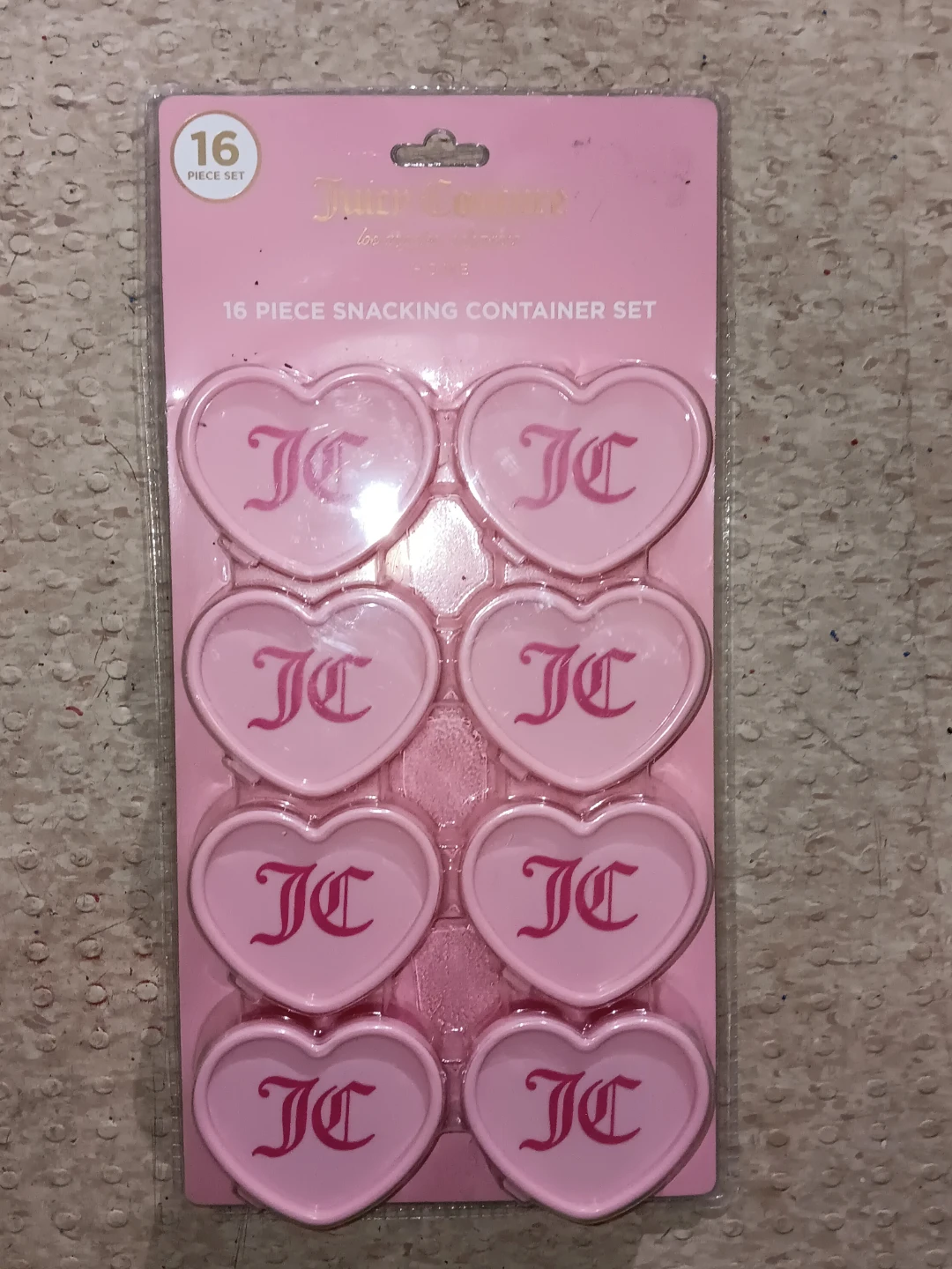 Juicy Couture 16 Piece Heart Snacking Container Set - photo 2