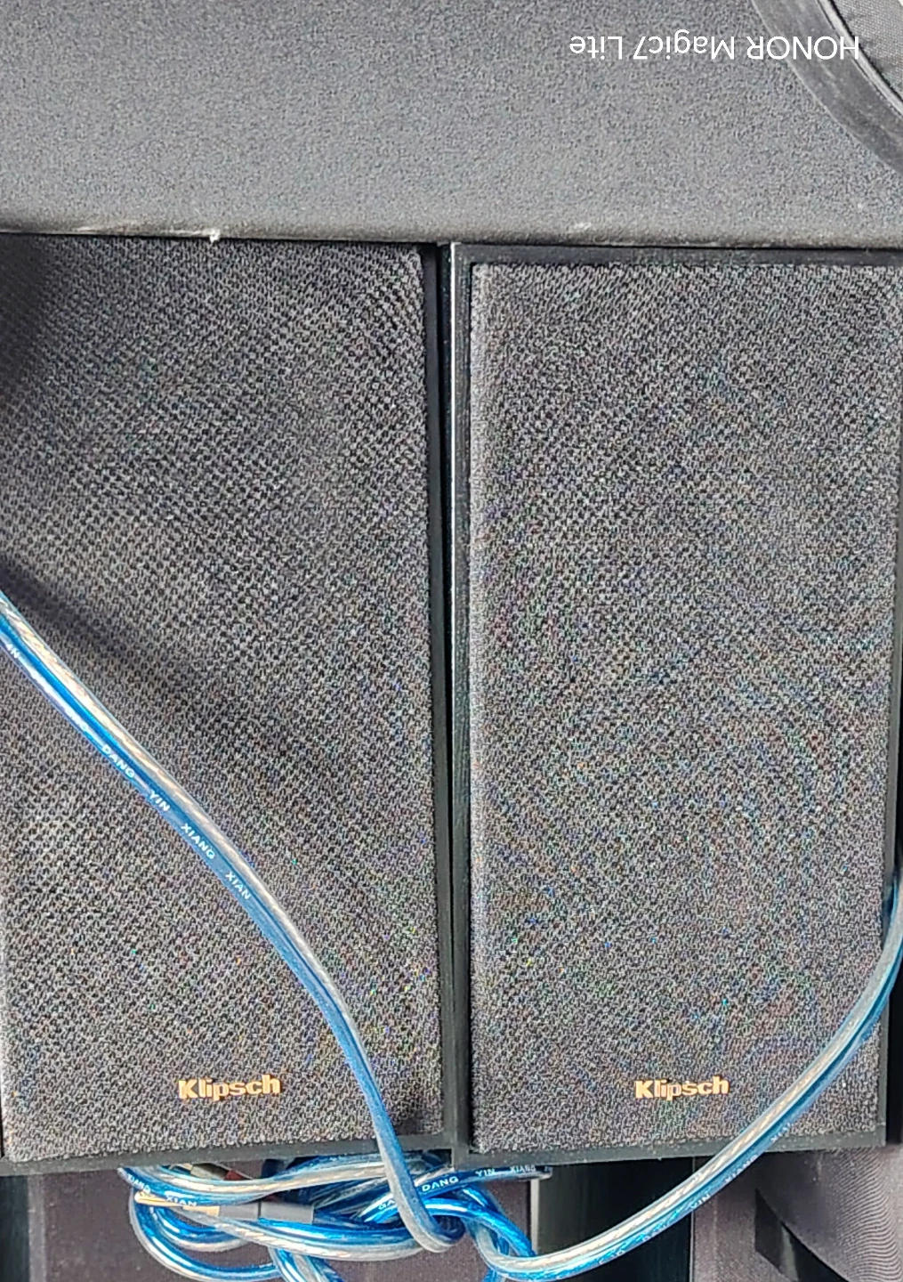 Klipsch R-41M Bookshelf Speakers