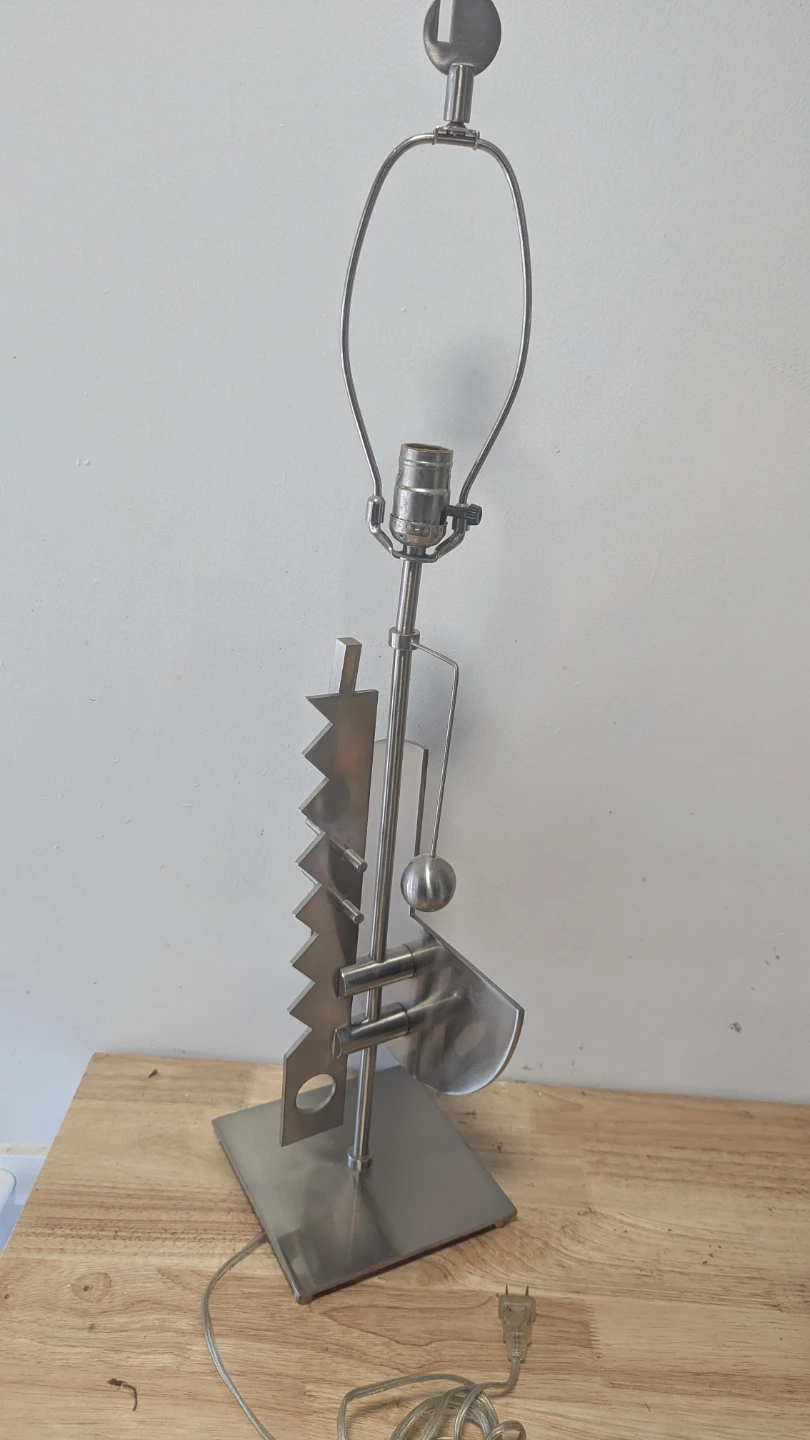 Abstract Metal Table Lamp - photo 2