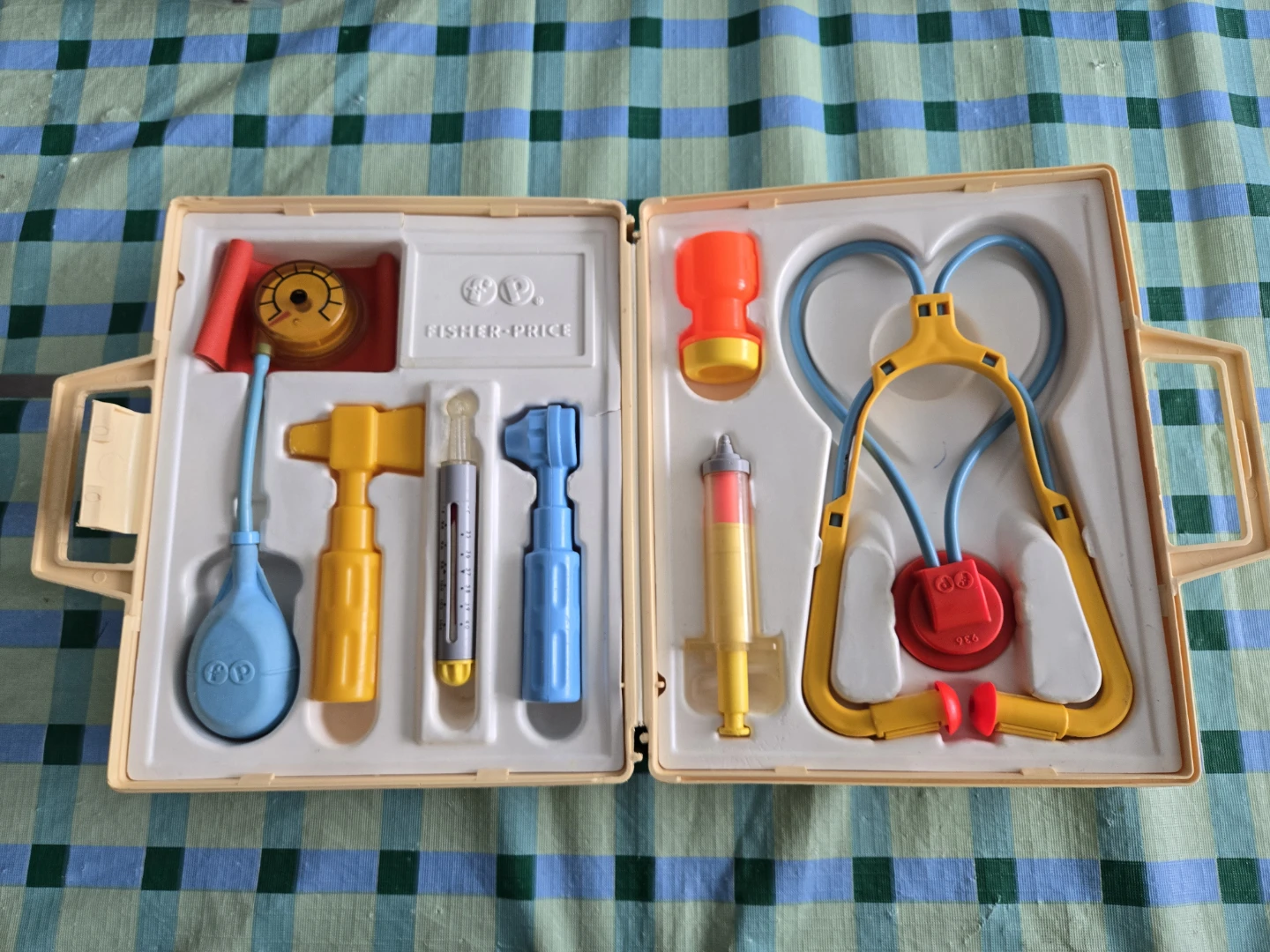 Vintage Fisher Price Medical Kit - photo 2