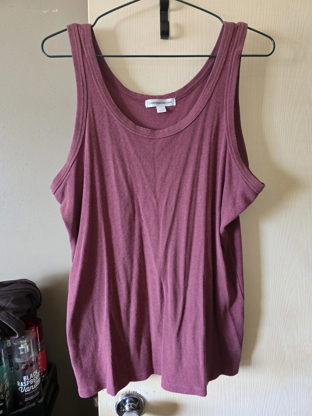 2 Warehouse One Women's Tank Top Size 1X
