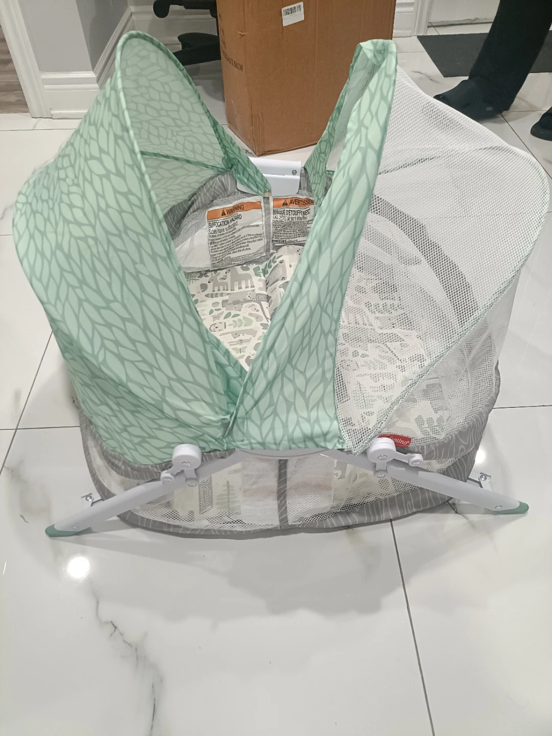 Fisher-Price Bassinet with Canopy - photo 2