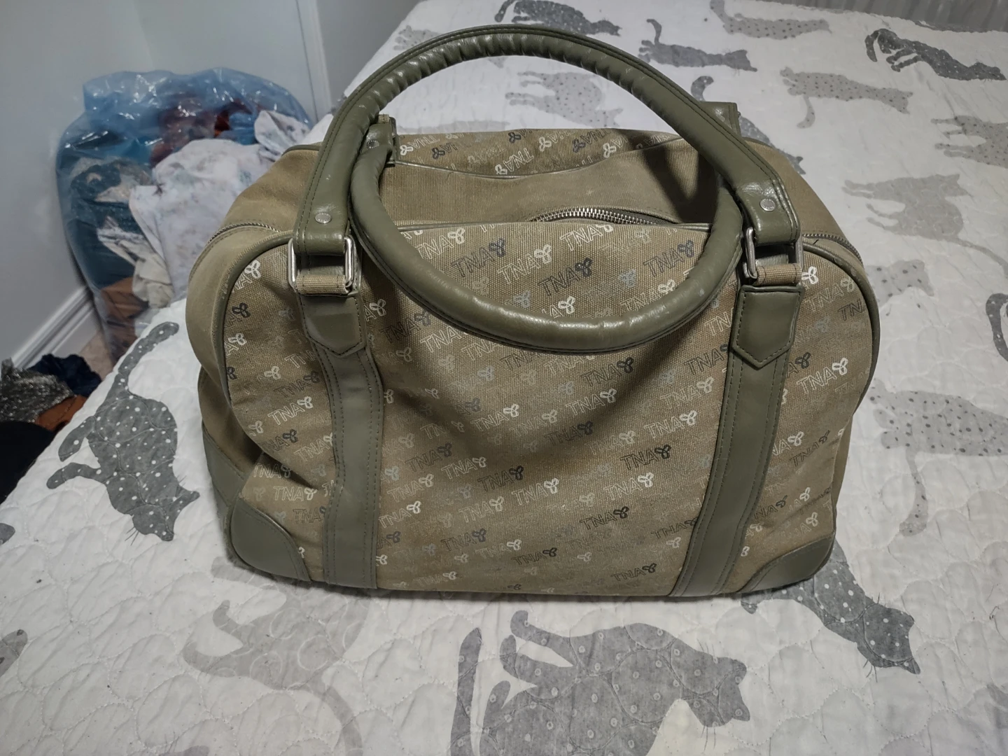 TNA Aritzia Duffle Bag - photo 3