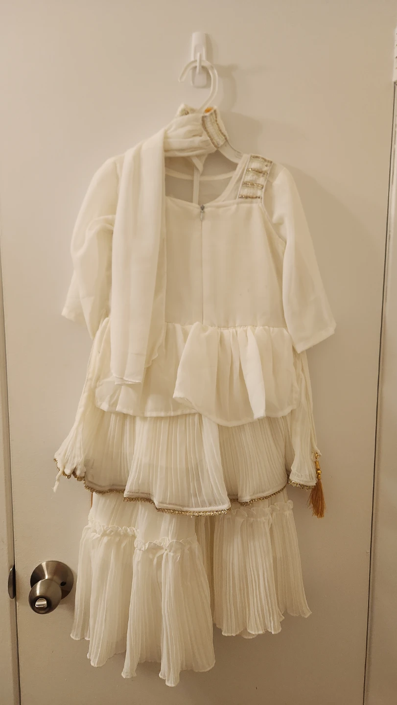 Girls White Sequin Salwar Kameez - photo 2
