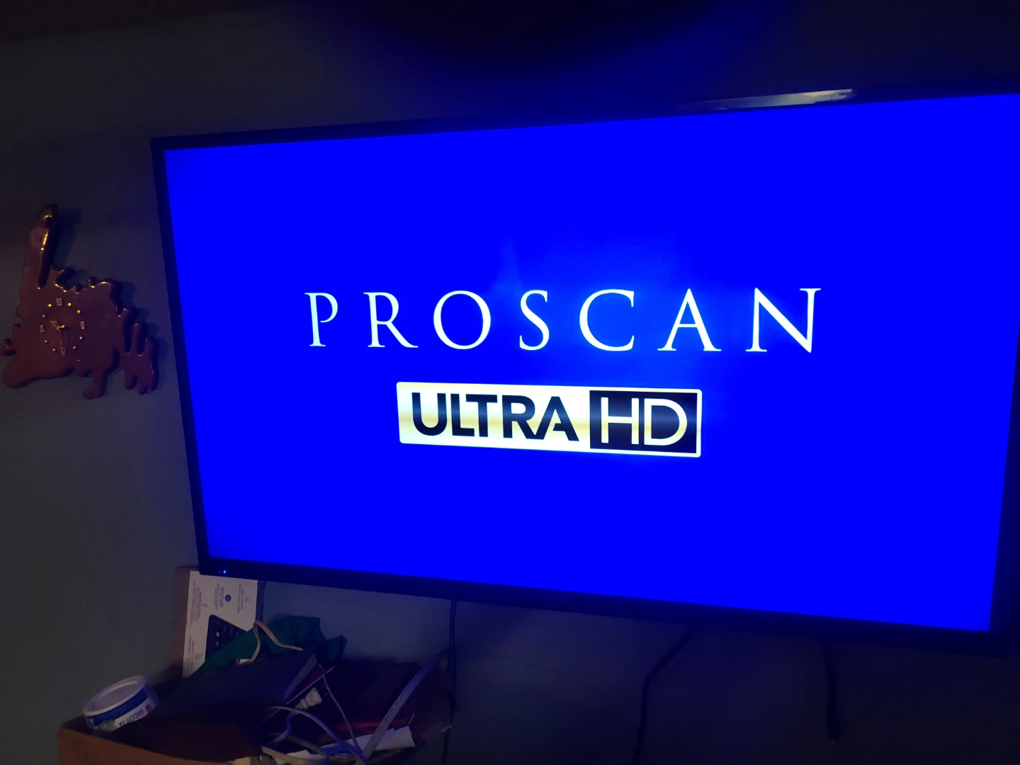 PROSCAN ULTRA HD LED TV