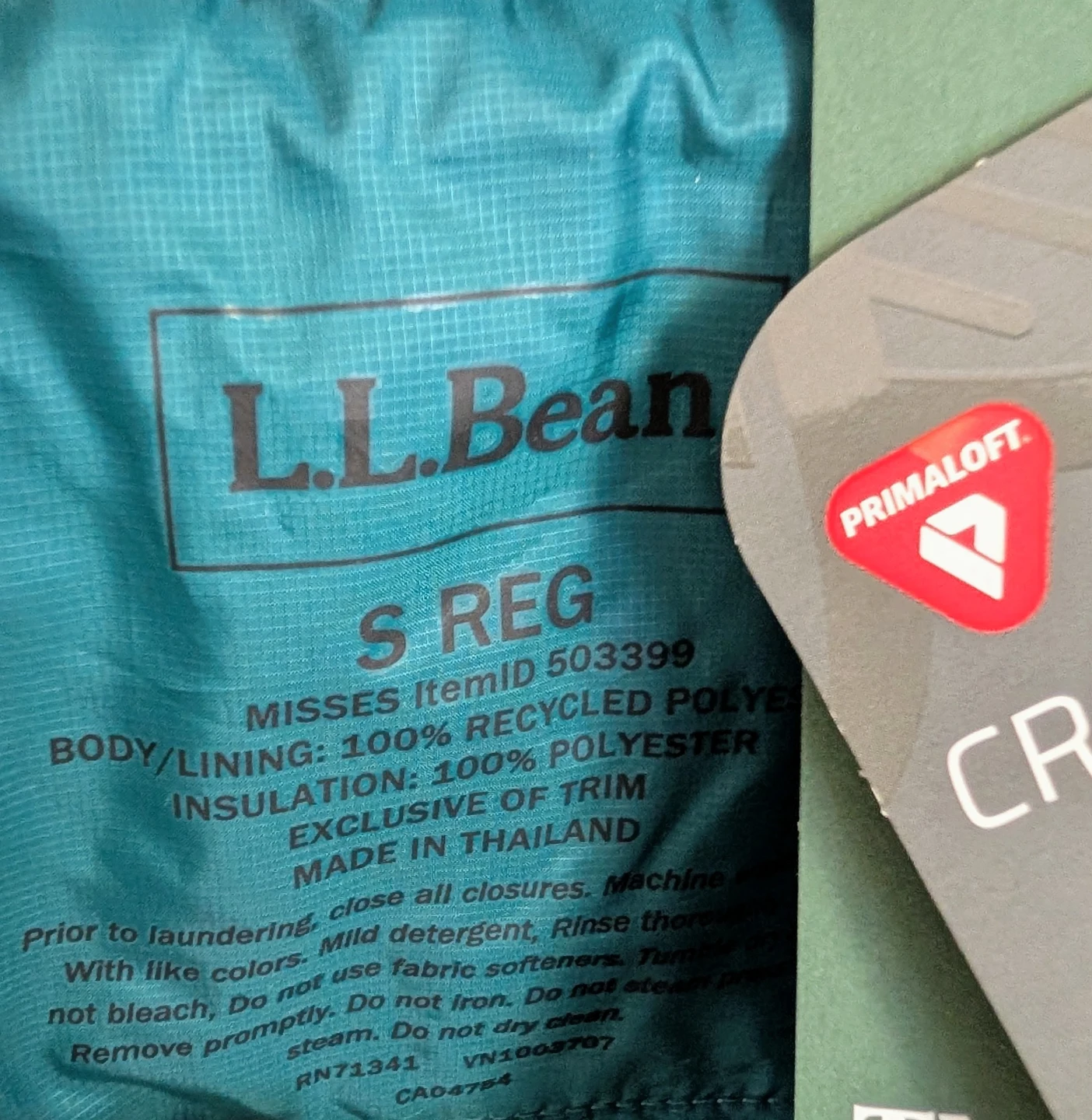 Brand New L.L.Bean Packaway Jacket - Women's Small Regular - photo 3