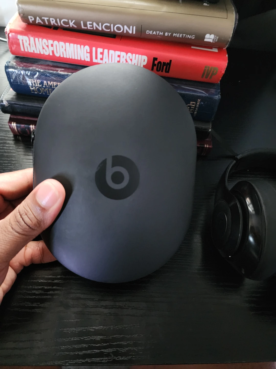 Beats Solo3 Wireless On-Ear Headphones - Black - photo 4