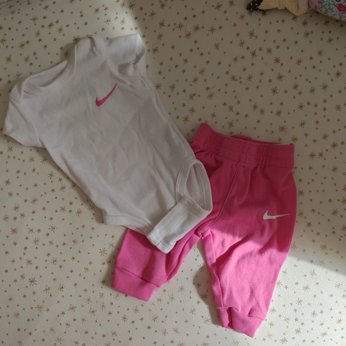 Nike Baby Bodysuit and Pants Set - Pink/White - photo 2