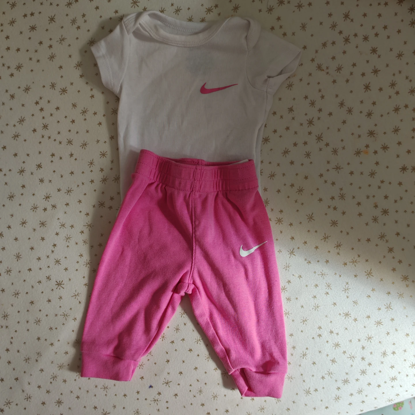 Nike Baby Bodysuit and Pants Set - Pink/White - photo 4