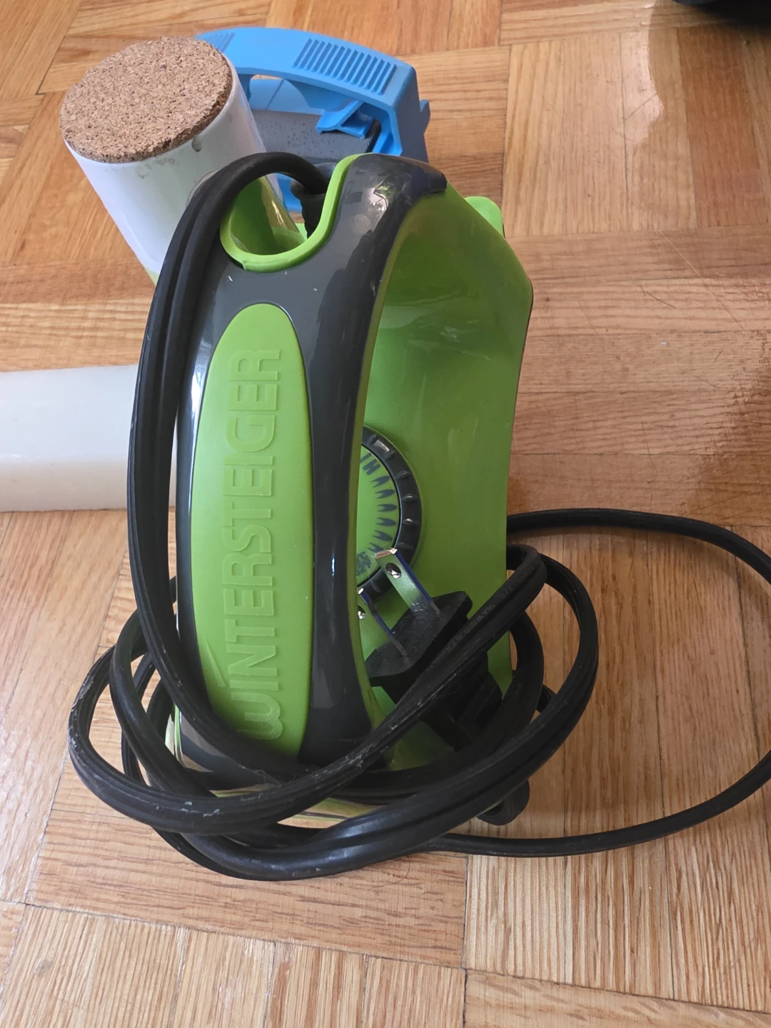 WINTERSTEIGER Green Electric Iron for snowboard