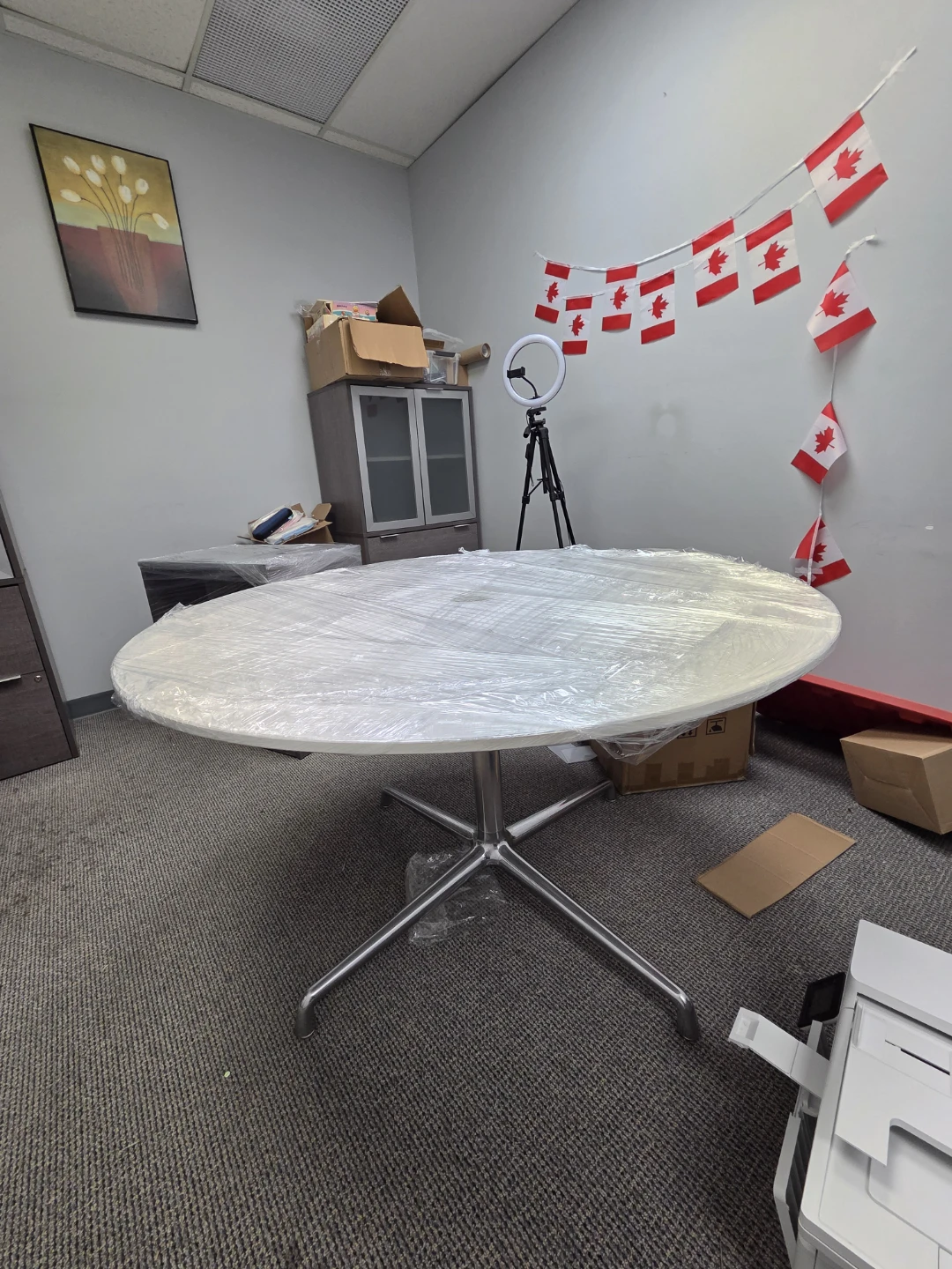 Round Dining Table with Metal Pedestal Base