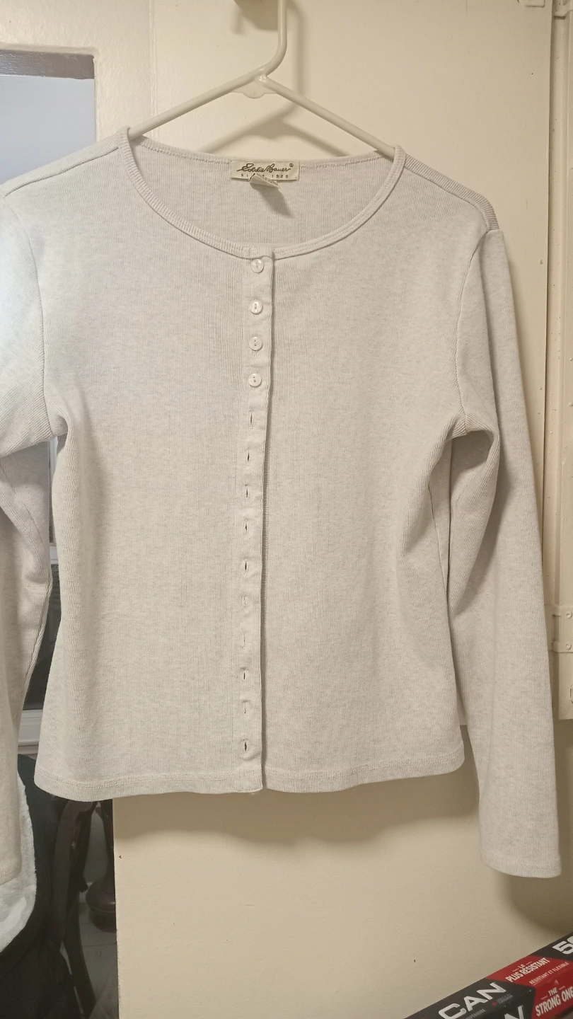 Eddie Bauer Women's Long Sleeve Button Up Top - Size M - photo 3