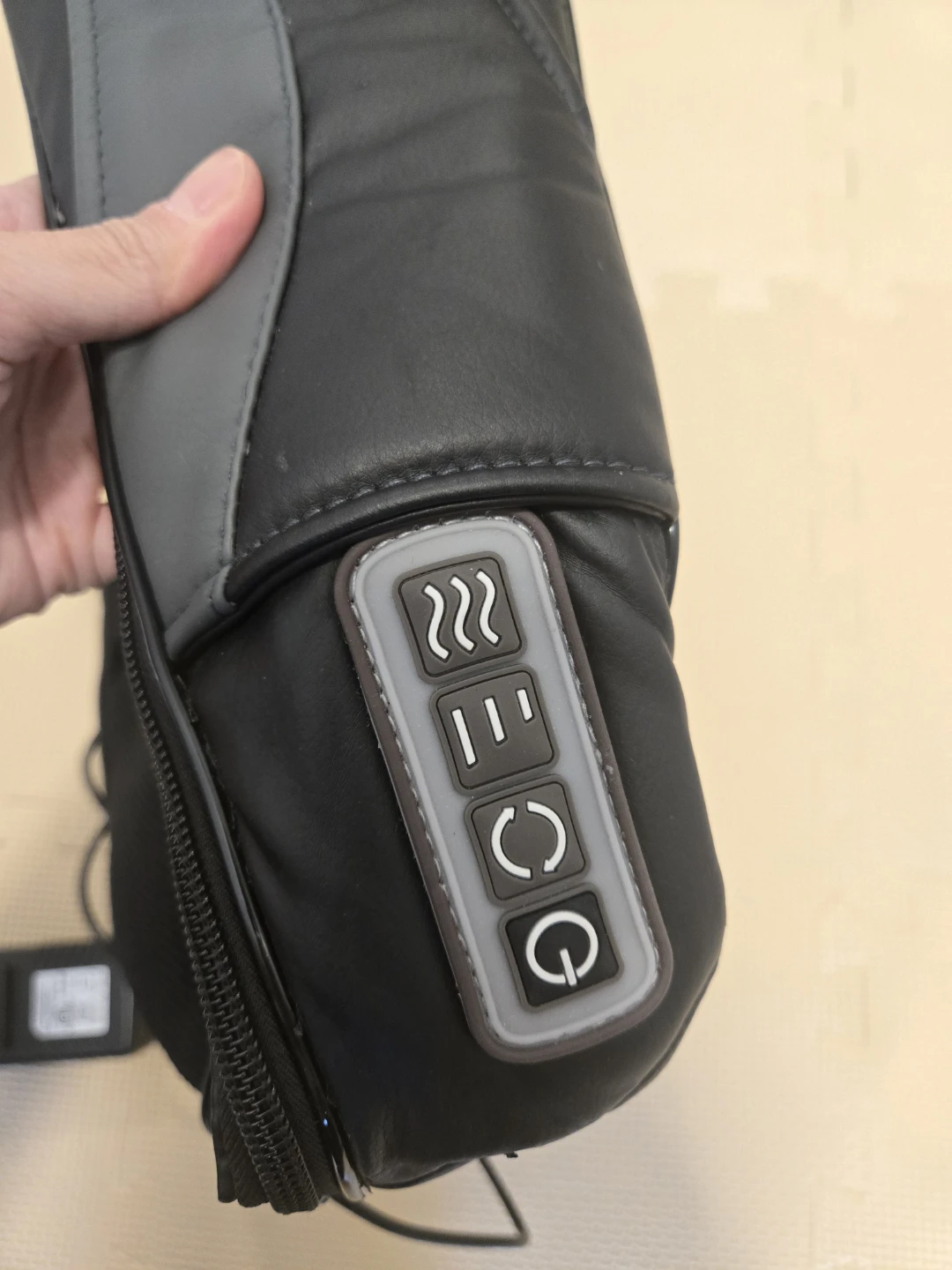 Shoulder Massager with Heat - photo 3