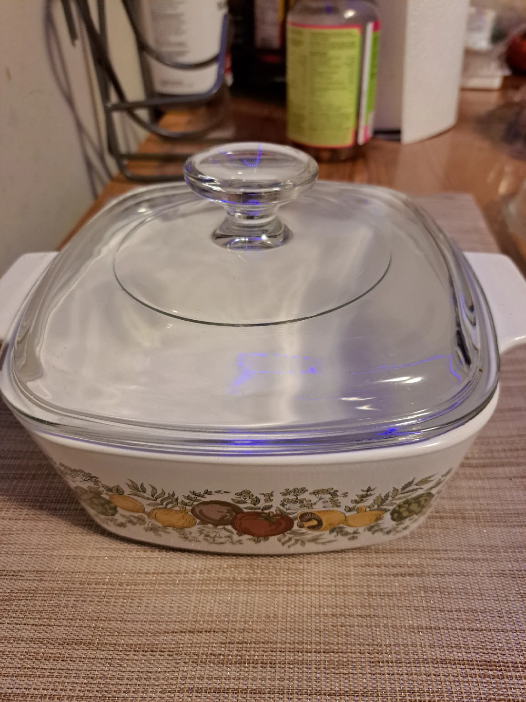 Vintage Pyrex Casserole Dish with Lid - photo 2