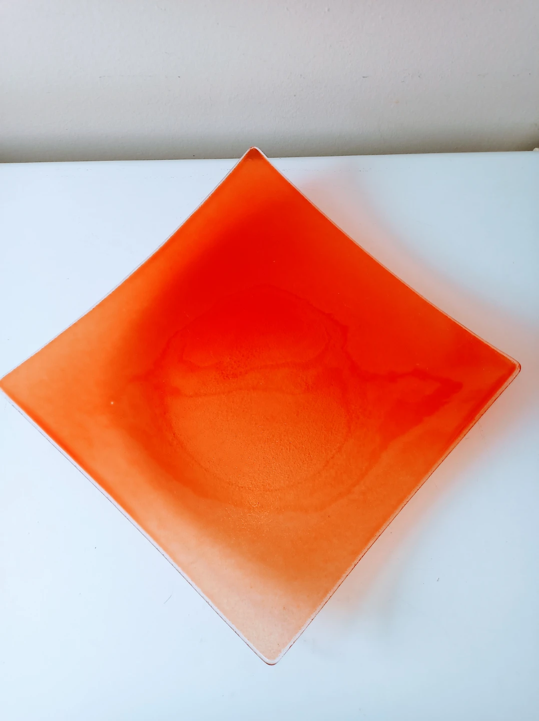 11½" Red Glass Tray - photo 2