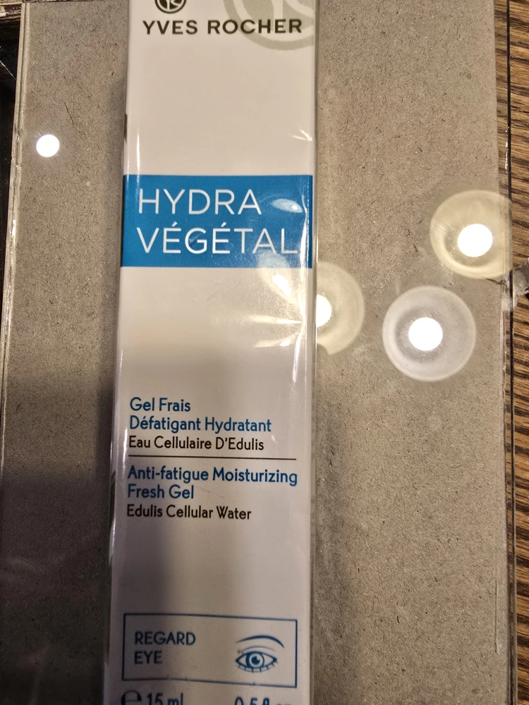 Yves Rocher Hydra Vegetal Anti-fatigue Moisturizing Fresh Gel