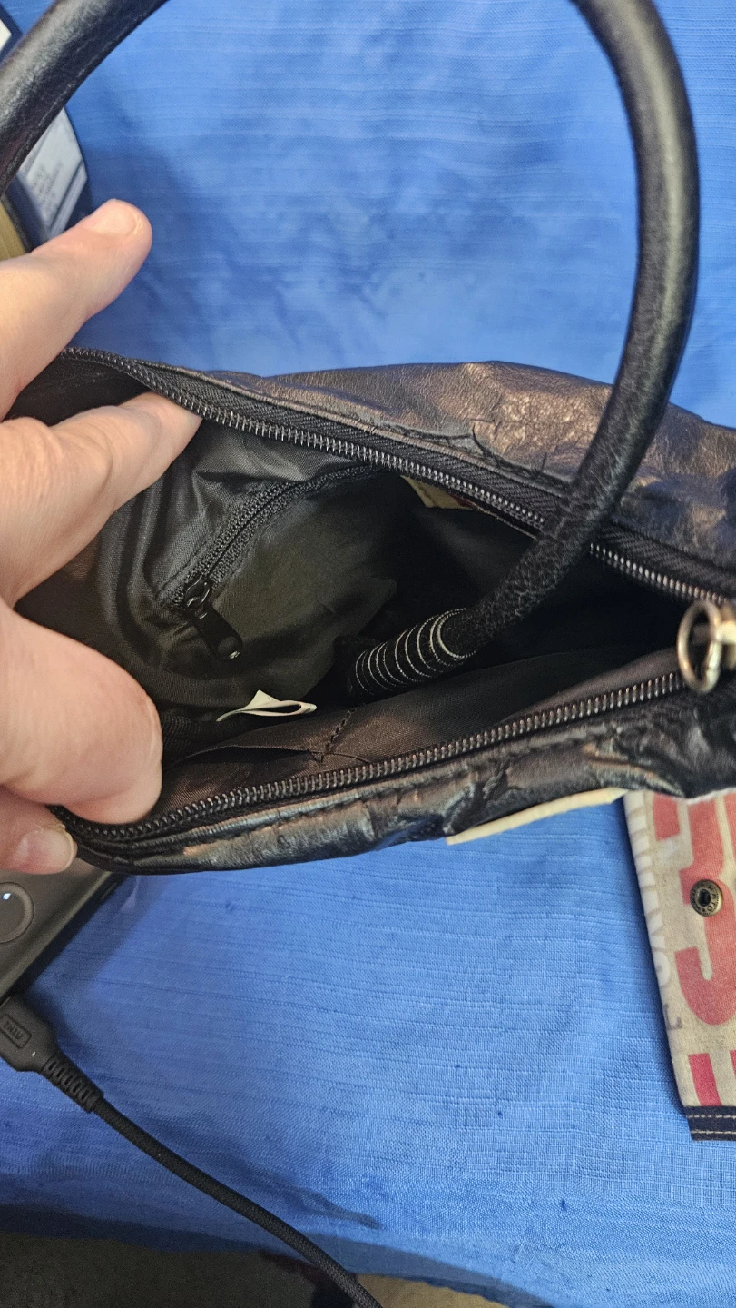 Elvis Presley Themed Black Handbag with New Wallet - photo 3