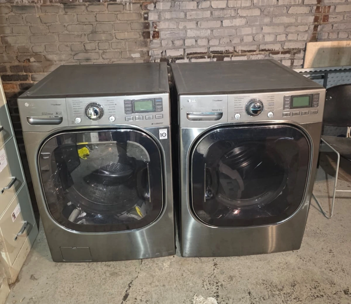 LG washer and dryer set