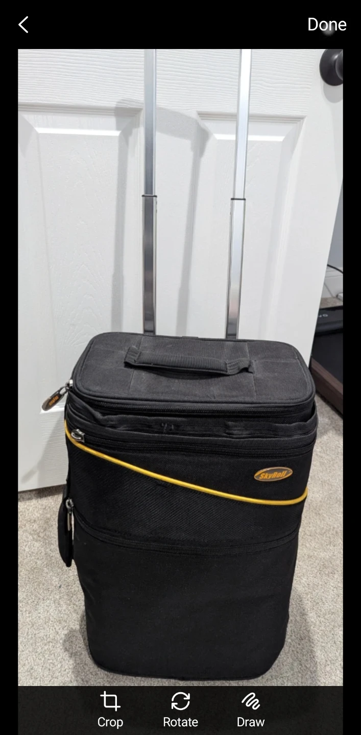 SkyRoll Black Rolling Luggage Bag - photo 3