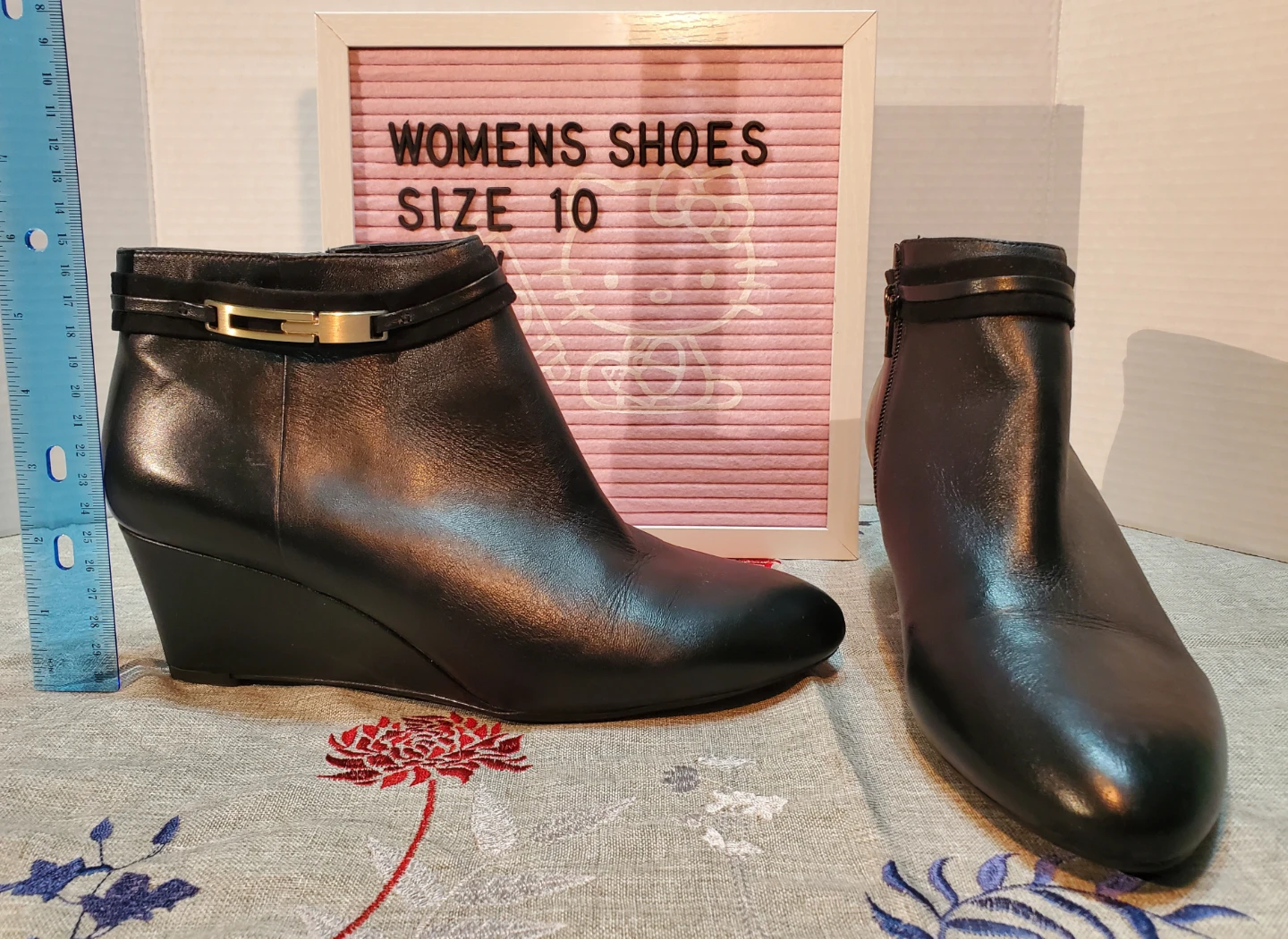 Naturalizer No5 Comfort Black Wedge Ankle Boots - Size 10