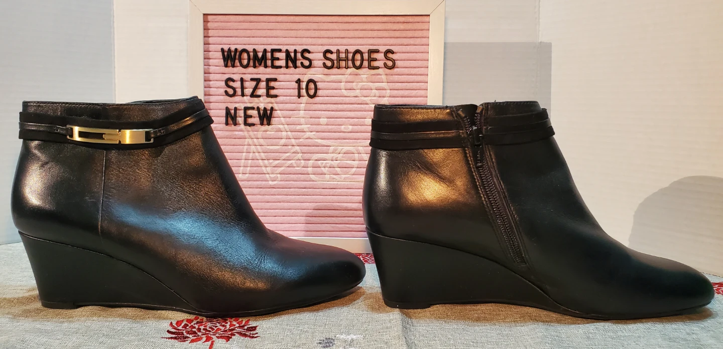 Naturalizer No5 Comfort Black Wedge Ankle Boots - Size 10 - photo 3
