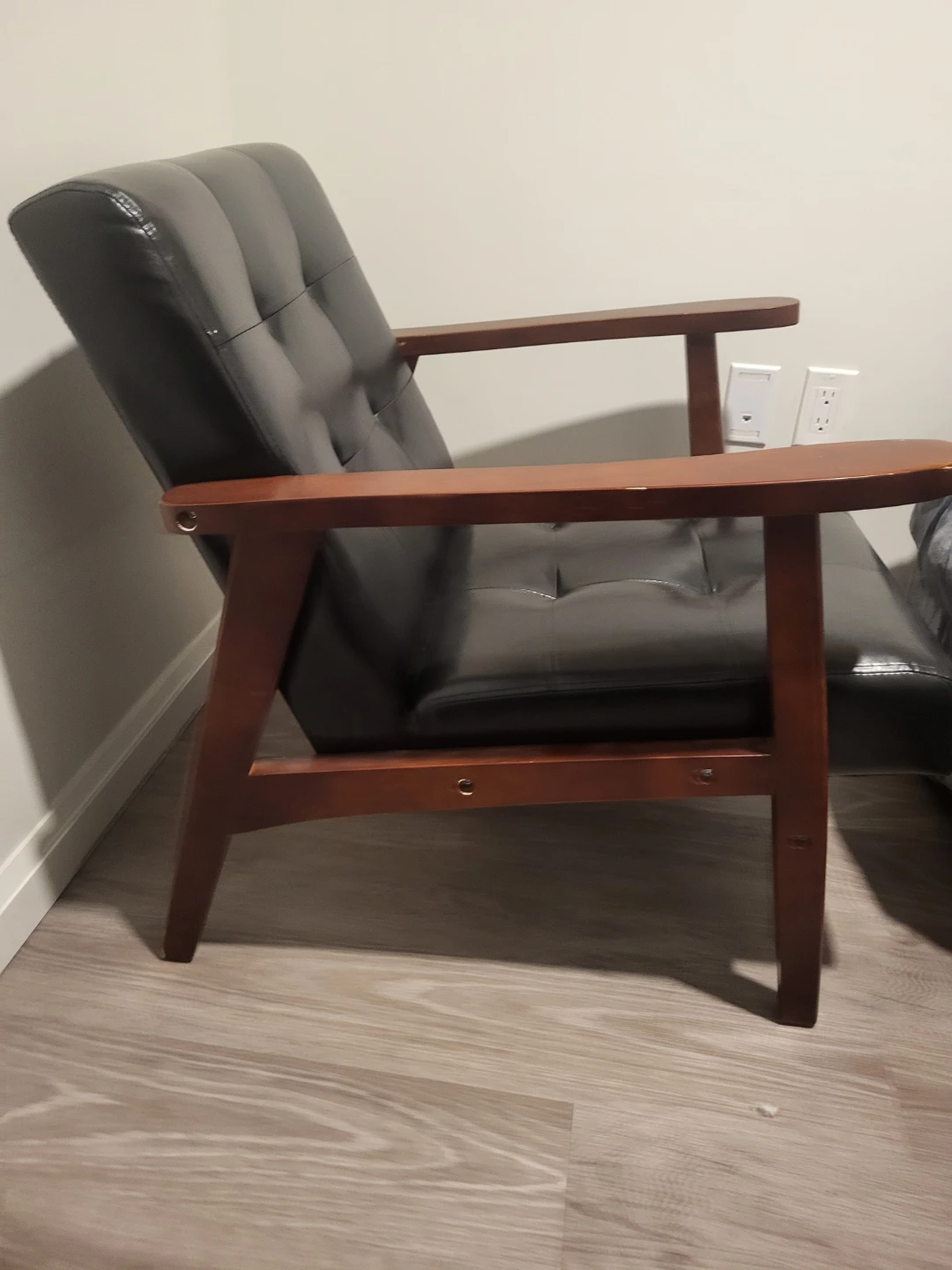 Vegan Leather Armchair with Wooden Frame - photo 5