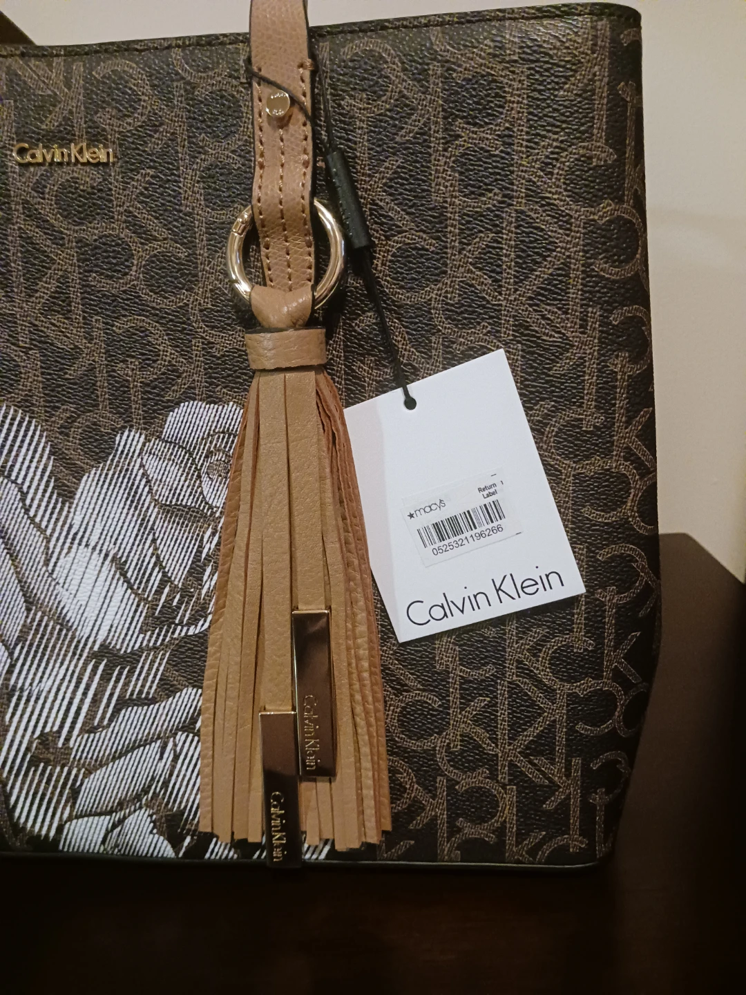 Calvin Klein Tote Bag with Rose Design - photo 4
