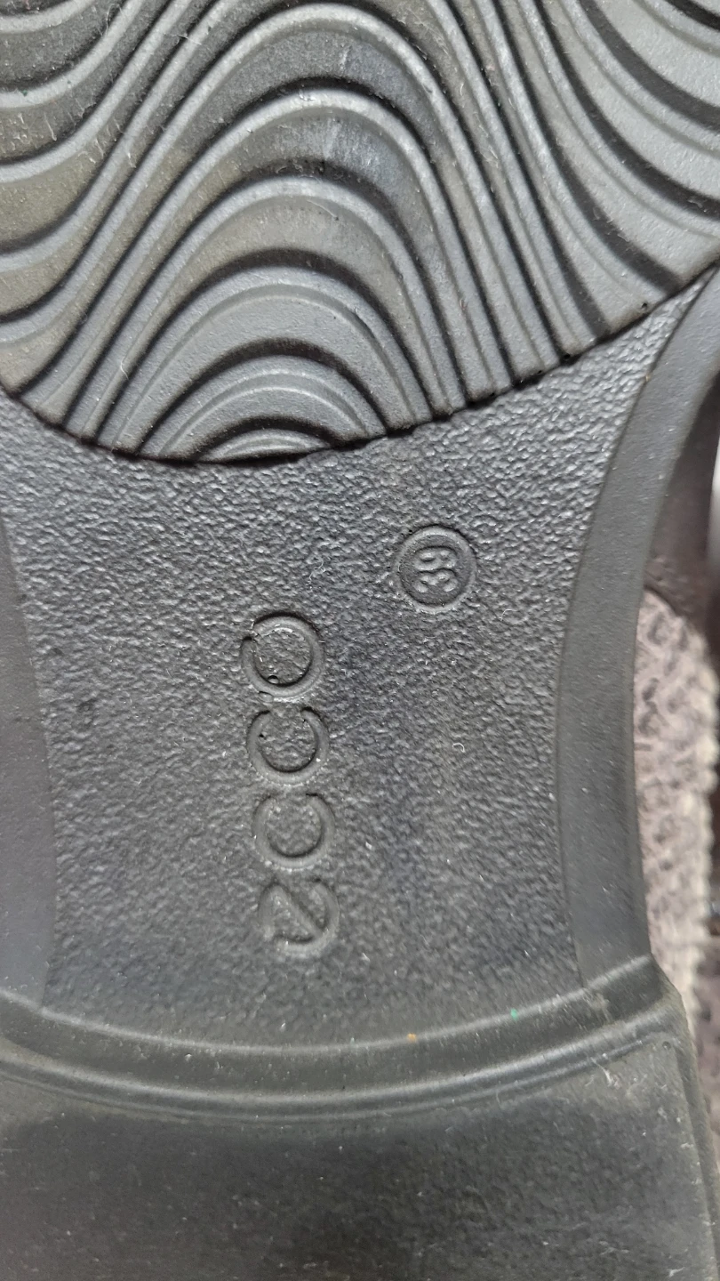 ECCO Women's Brown Leather Ankle Boots - photo 4