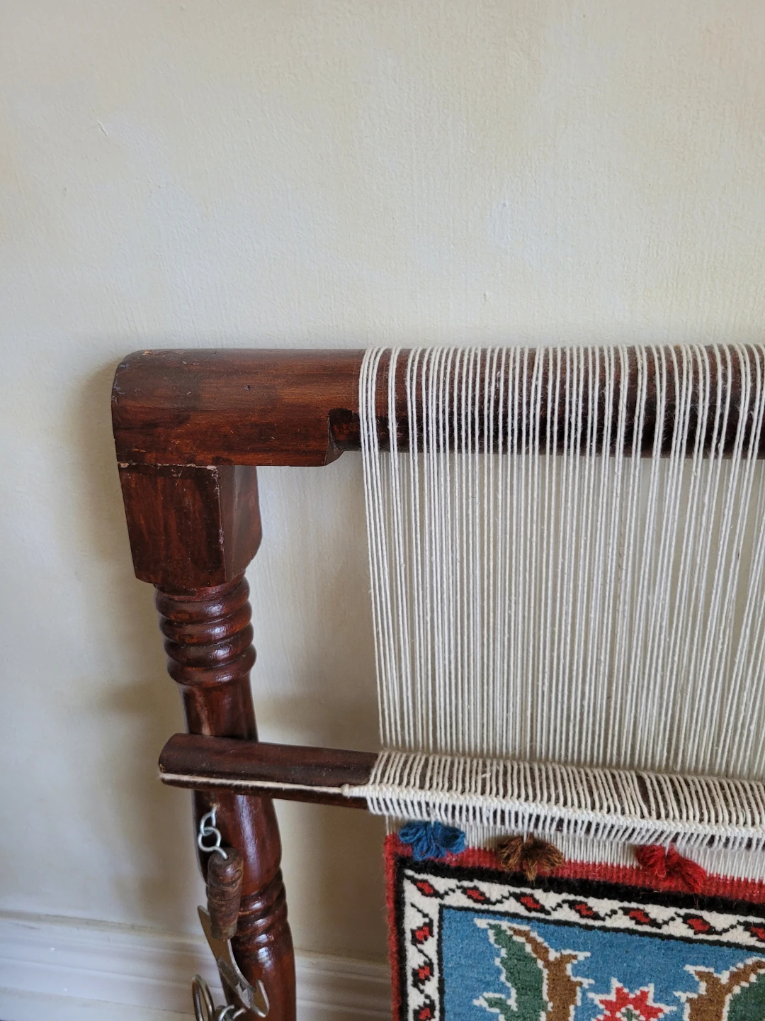 Wooden Rug Weaving Loom with Tapestry - photo 4