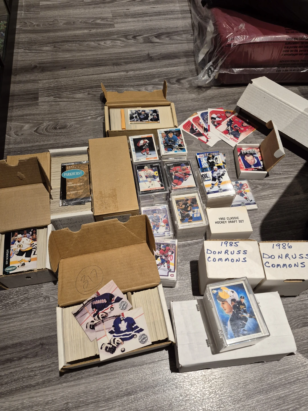 Collection of Vintage Hockey Cards