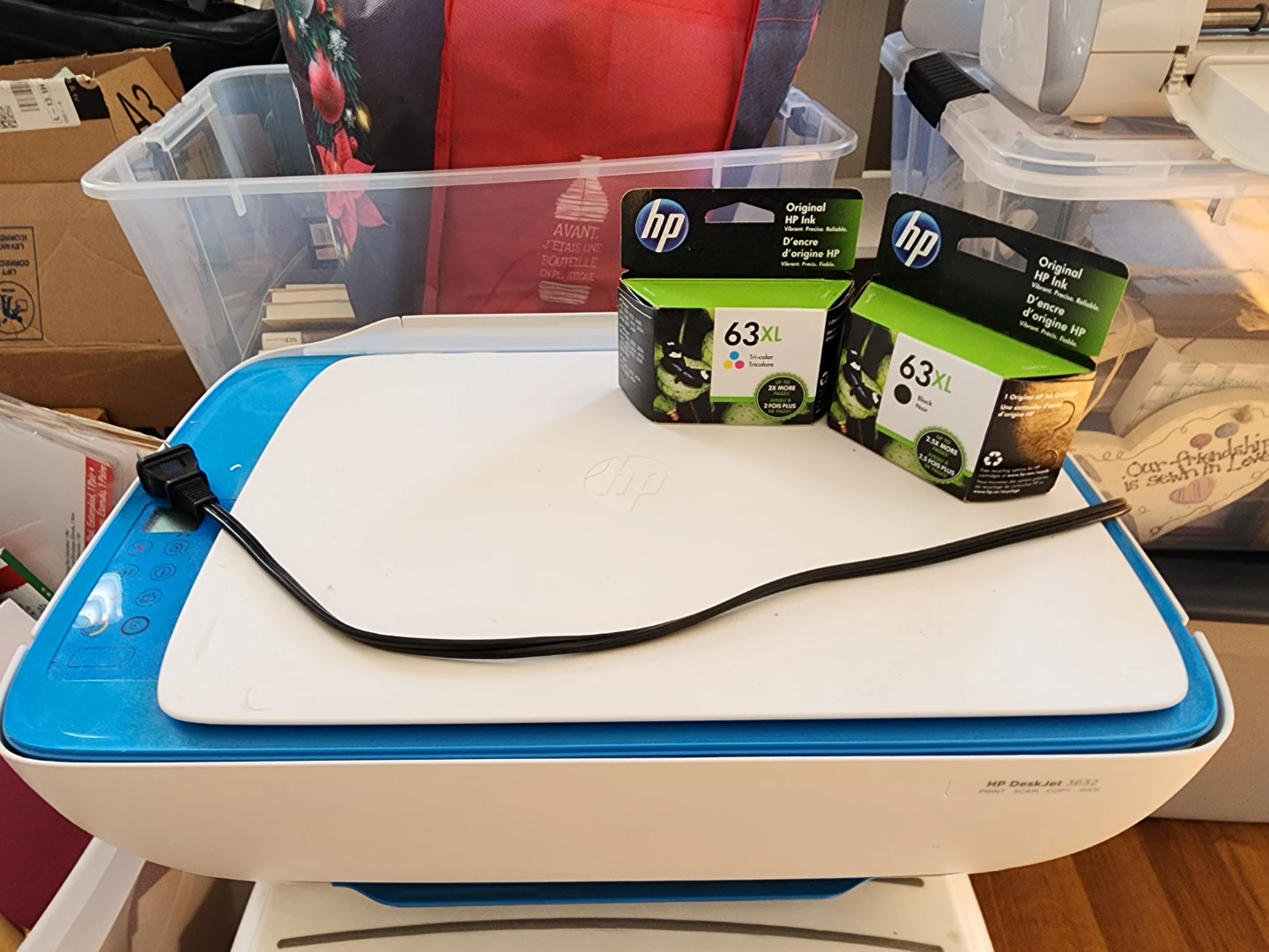 HP DeskJet 3632 Printer with 2 HP 63XL Ink Cartridges