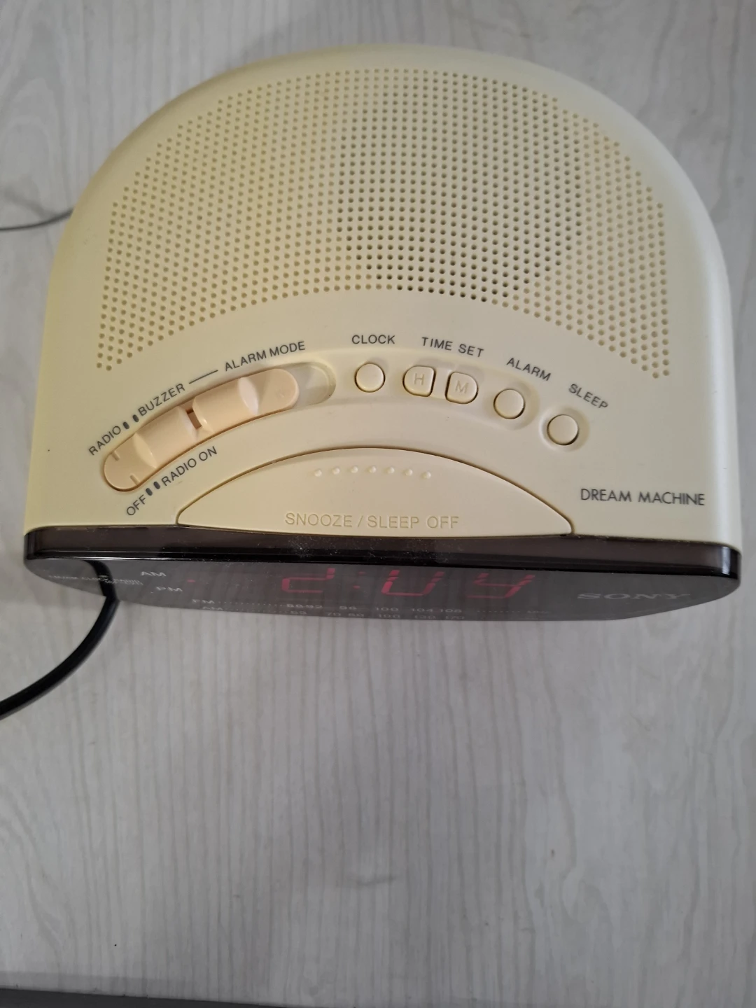 Sony Dream Machine FM/AM Clock Radio ICF-C211 - photo 3