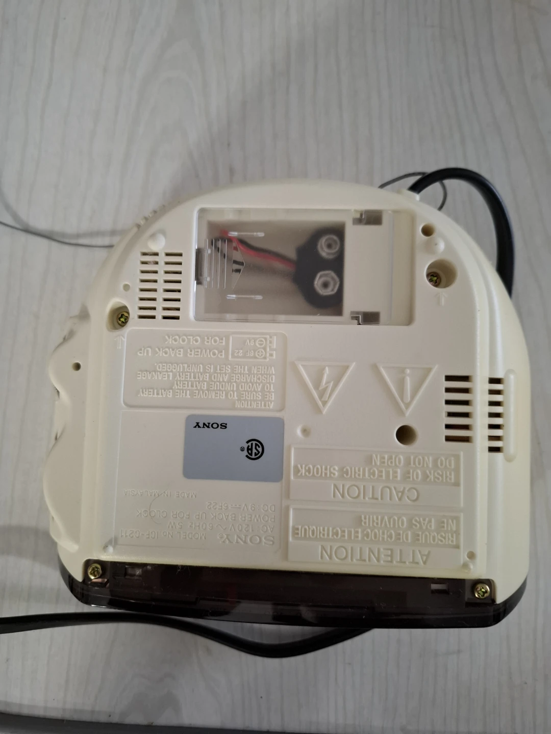 Sony Dream Machine FM/AM Clock Radio ICF-C211 - photo 4