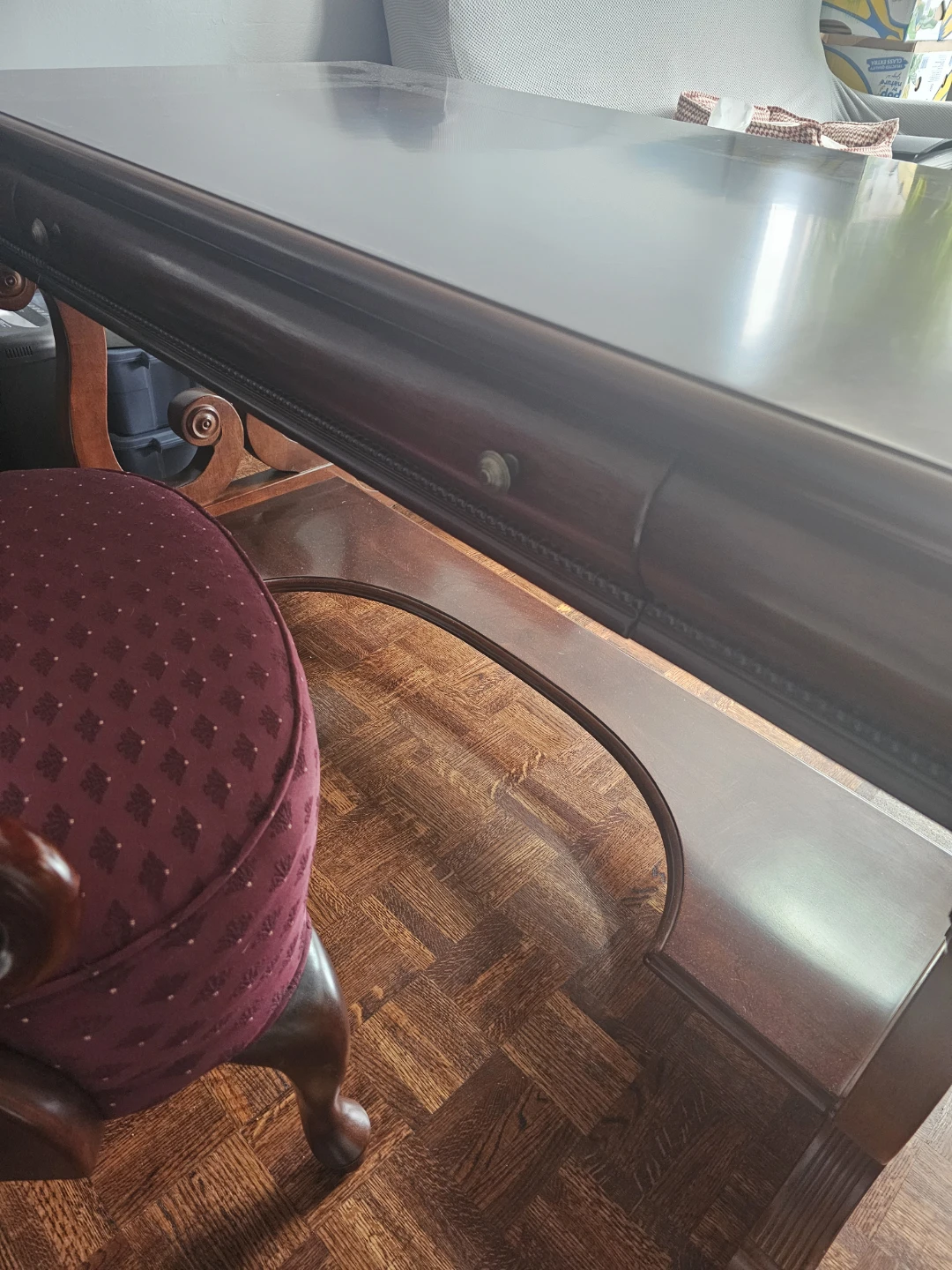 Solid Wood Desk with Ornate Carvings and Lower Shelf with Chair - photo 4