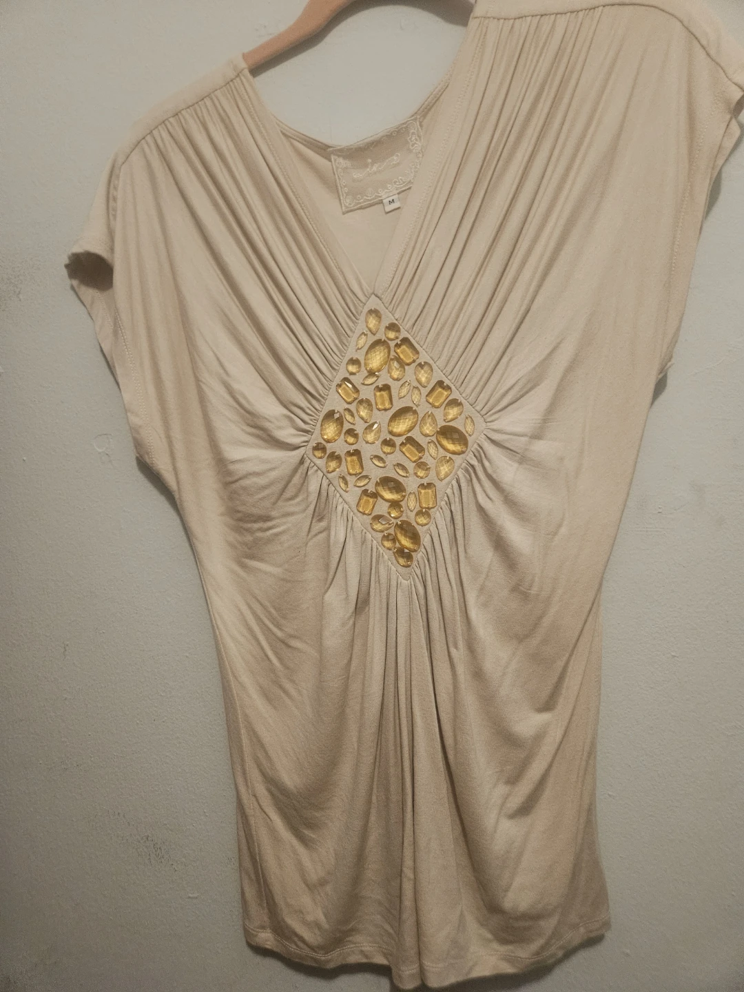 Women's Size M Beige Embellished V-Neck Top - photo 2