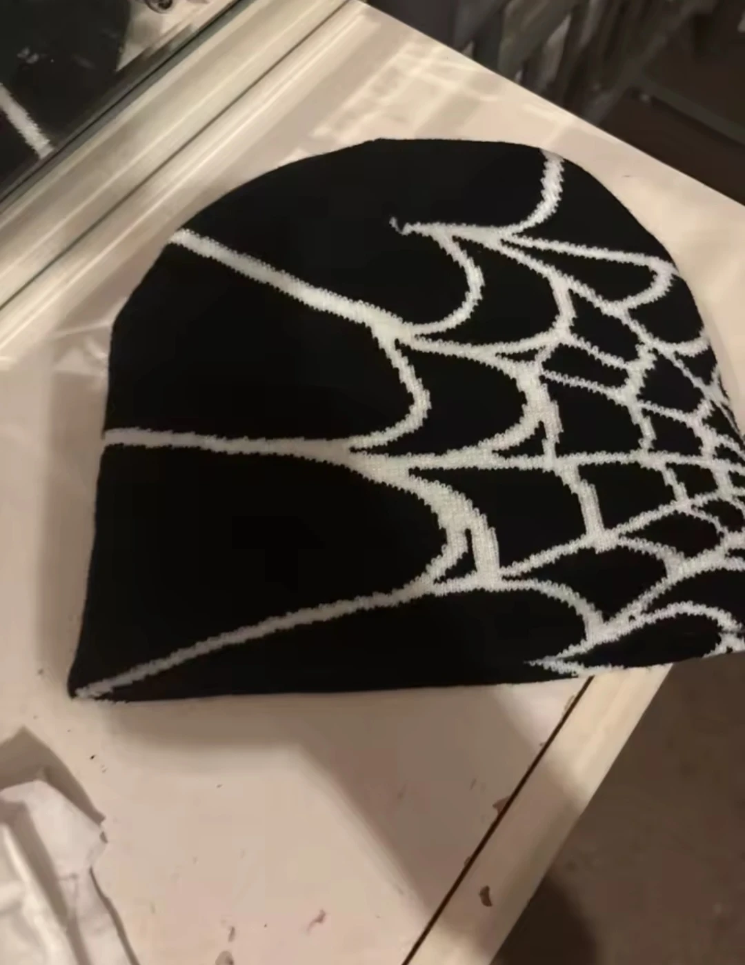 Spider beanie (black & ash)